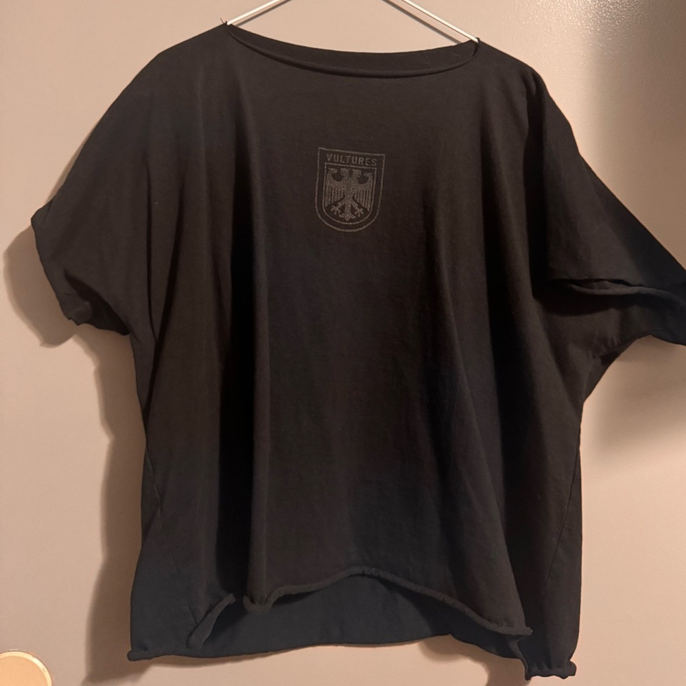 Yeezy Vultures Logo Boxy Tee Size 1